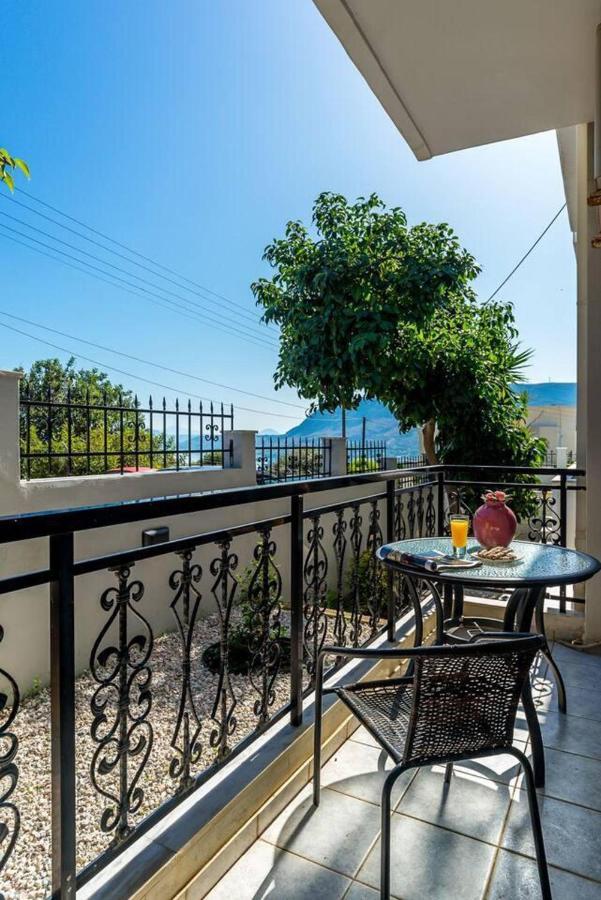 Superior Apartment - Overlooking Chania-With Pool Χανιά Εξωτερικό φωτογραφία