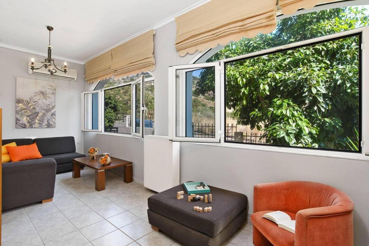 Superior Apartment - Overlooking Chania-With Pool Χανιά Εξωτερικό φωτογραφία