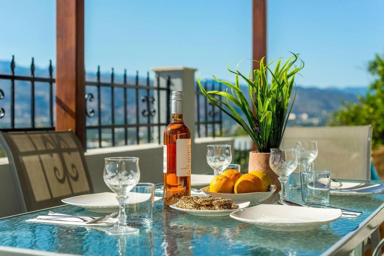 Superior Apartment - Overlooking Chania-With Pool Χανιά Εξωτερικό φωτογραφία