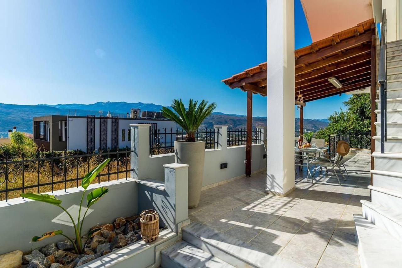 Superior Apartment - Overlooking Chania-With Pool Χανιά Εξωτερικό φωτογραφία